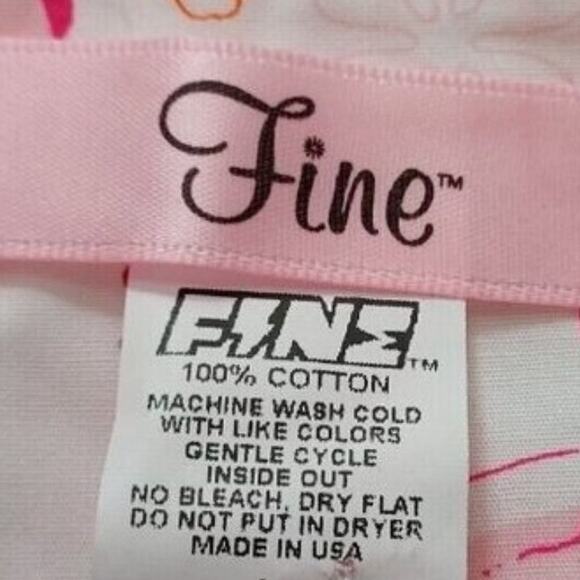 Y2K 'Fine' Mini Skirt Size Small Pink Graffiti Skulls Butterflies - Picture 9 of 9